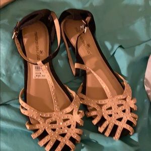 Black and beige cute sandals